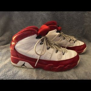 Boys Jordan Sneakers